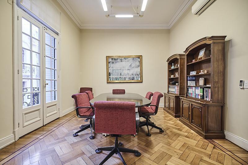 Foto de Piso francés impecable. ideal oficina o consultorio o para vivienda, imagen 2