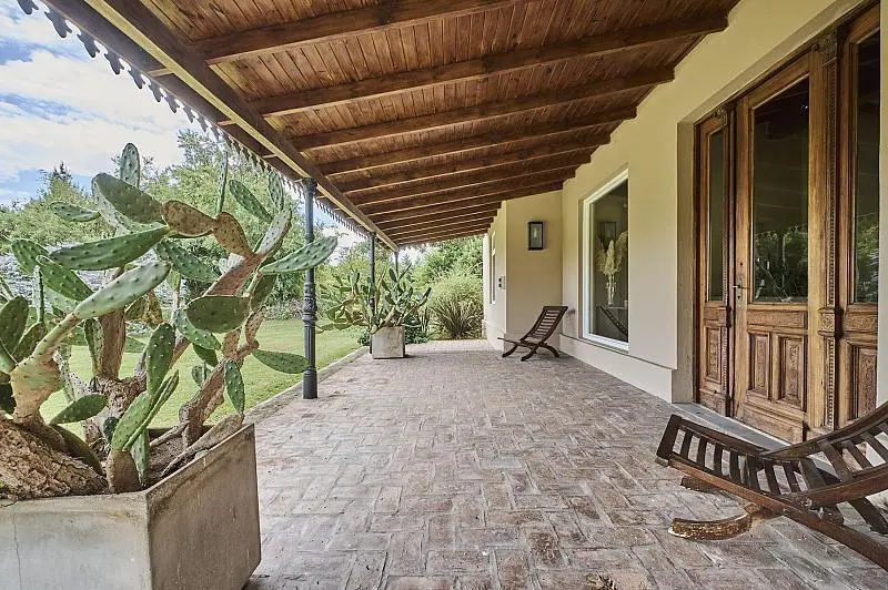 Zárate Chacra Puerto Panal- 4 dorm . 2,7 ha , Excelente construcción - impecable estado 4