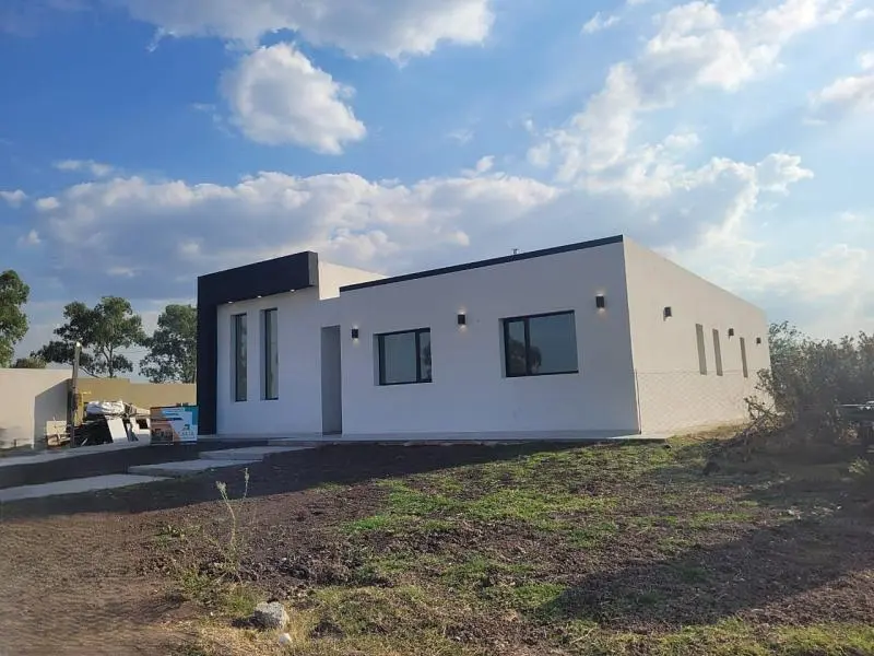 Casa de 4 ambientes, con piscina, A ESTRENAR en Lagos de Canning II. Canning, Esteban Echeverría. 2