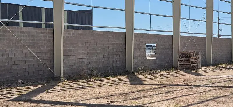 Galpón de 3200 m2 en venta y alquiler en Polo Industrial Ezeiza. 2