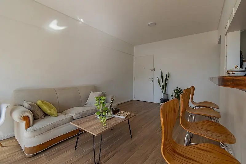 Dos ambientes con balcón y amenities en Almagro 1