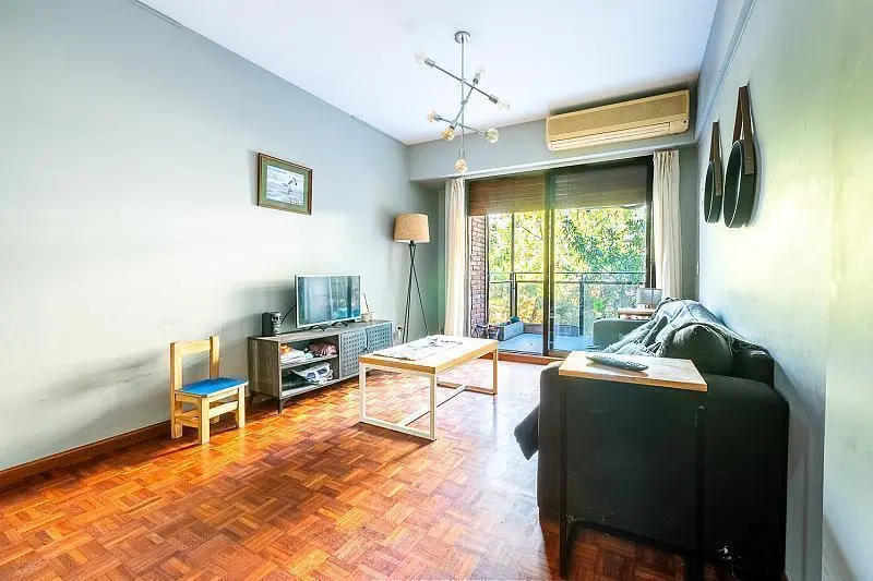 Recoleta, 3 dorm, venta. Cochera, 79m2. al frente, LIving Com. Coc. indep. 2 baños, balcon aterraz. 3