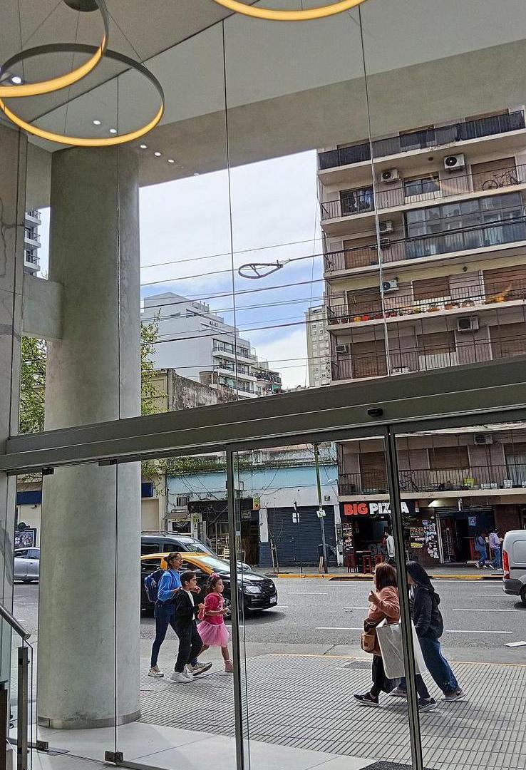 Foto de Oficina 760 m2 en Abasto Edificio nuevo 22 metros de aventanamiento Dúplex Cochera, imagen 2