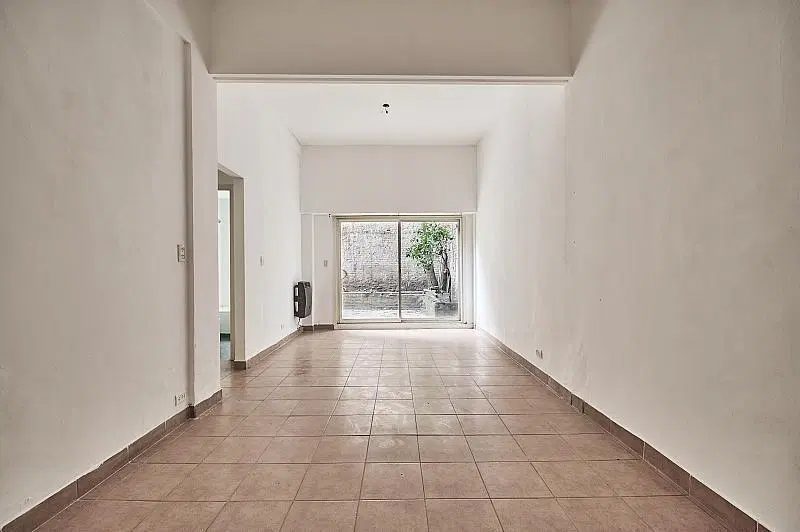 Tres ambientes con patio. Villa Crespo 5