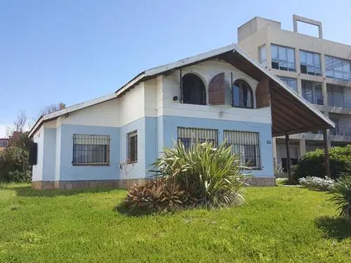 Terreno en venta, Villa Gesell, excelente ubicación. 2