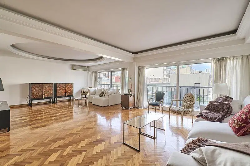 Excelente piso - MONTEVIDEO Y QUINTANA -  Master suite y segundo dormitorio - Cochera 2