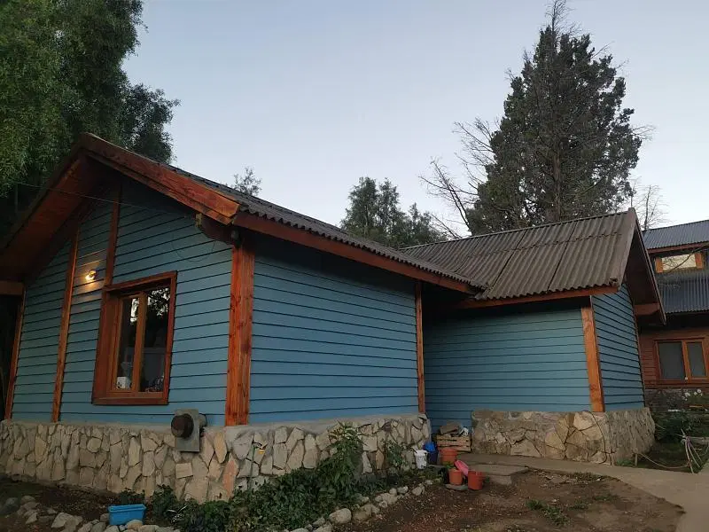 Complejo de Cabañas. Casa, Bungalows. Playa Serena. Bariloche. Nahuel Huapi, Lago Moreno. Sur 4