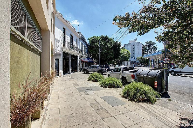Increible terreno en venta sobre la Avenida Alvarez Thomas en CABA