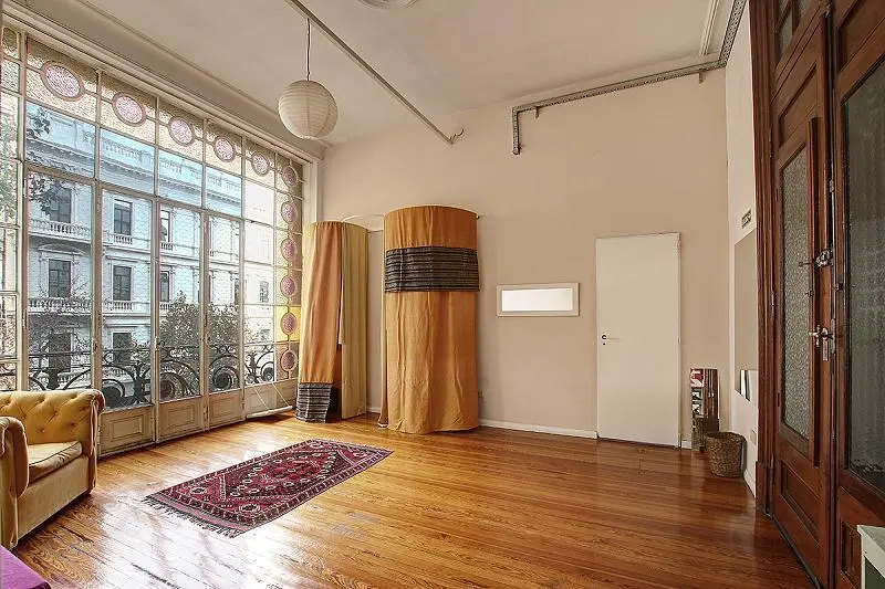 Departamento - estudio en venta, en el barrio de Monserrat, luminoso. 5