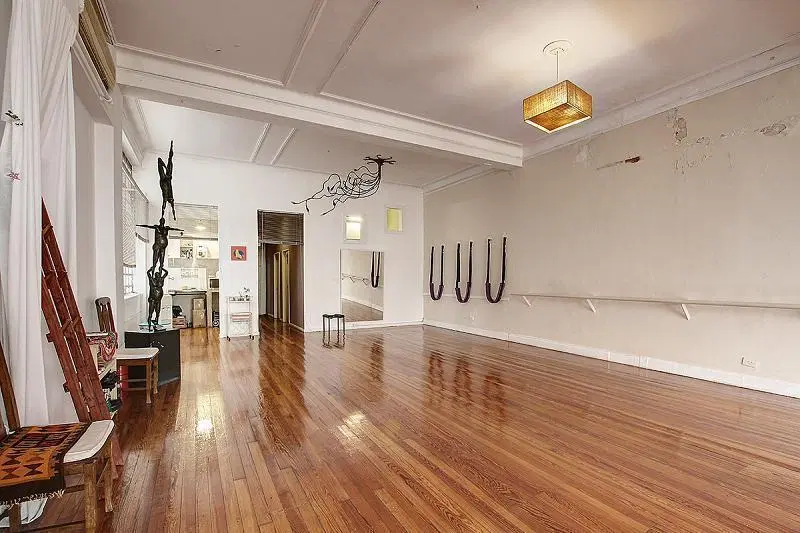 Departamento - estudio en venta, en el barrio de Monserrat, luminoso. 3