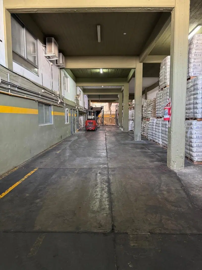Depósito en venta de 1202 m2 en Villa Lugano, CABA 4