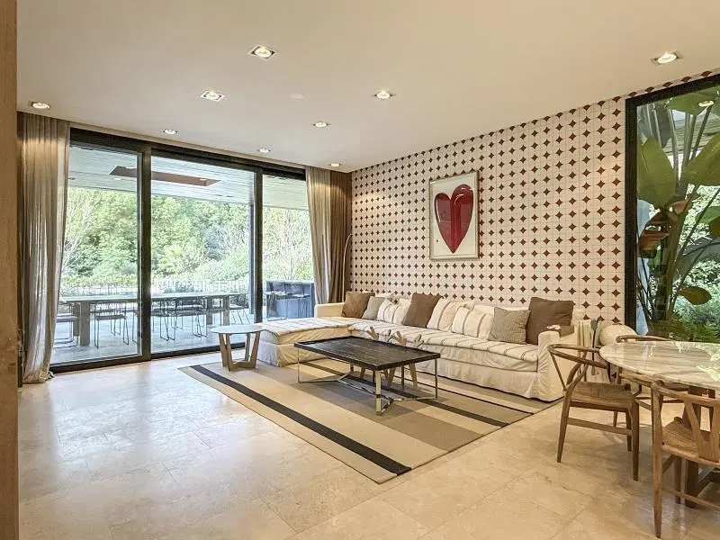 Excelente propiedad de categoría en venta en Altos del Pilar. 2