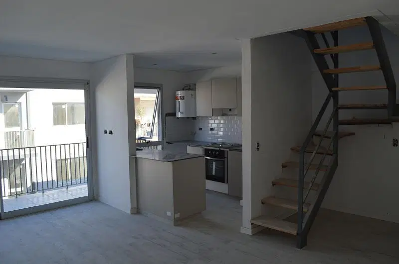 2 ambientes, luminosos y espaciosos, con balcón y parrilla -TIGREVISTA SAENZ PEÑA 5