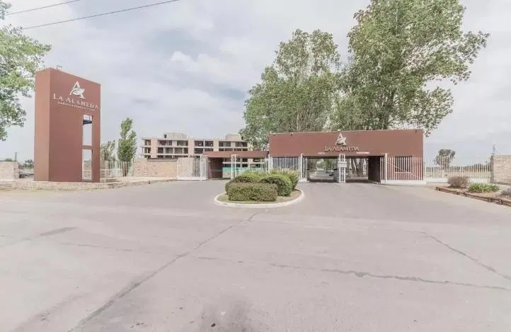 Lote interno en La Alameda Barrio Privado, Etapa 1. Canning-Presidente Perón. 5