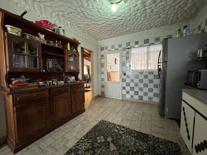 Casa de 4 ambientes con quincho y piscina en Venado I. Canning, Esteban Echeverría. 4