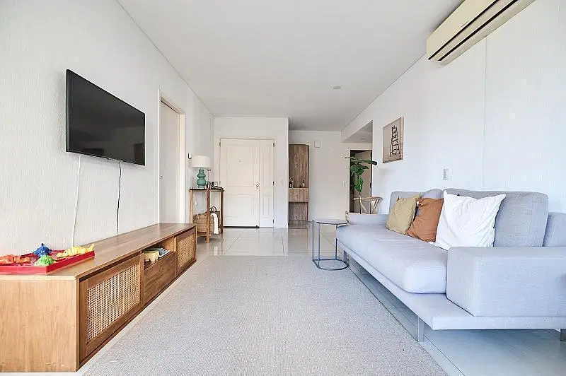 Departamento 3 ambientes Suite Luminoso Impecable Semipiso Reciclado con cocheras en Palermo Chico 4