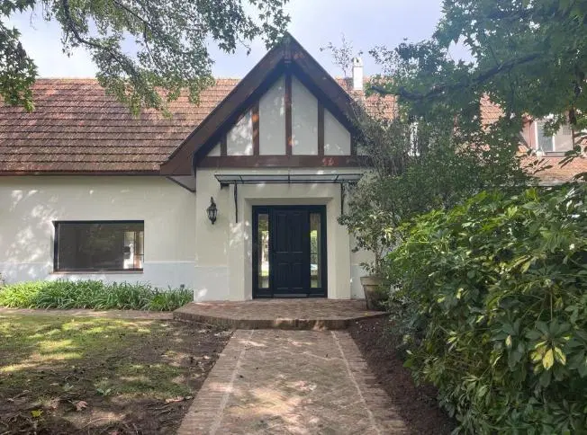 Casa en Venta con renta en San Jorge Village. 4