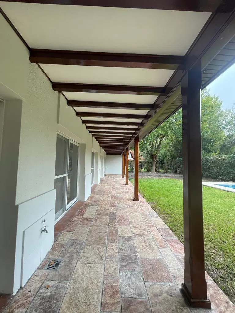 Casa en Venta con renta en San Jorge Village. 3