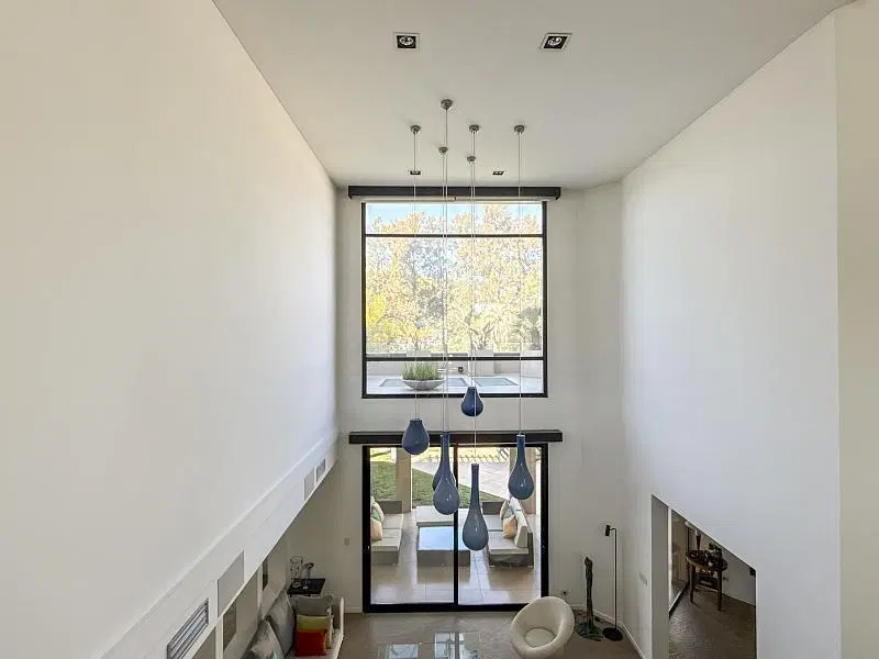 Casa unica, moderna y con diseñoo en venta en San Jorge Village. Lote amplio, luminosa 2