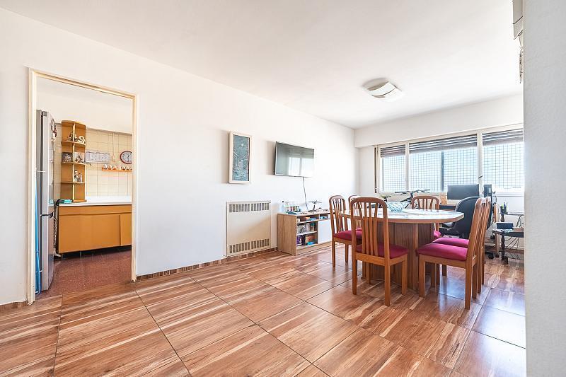Venta Departamento 4 ambientes Contrafrente Amplio Luminoso Piso alto con Vista abierta Caballito