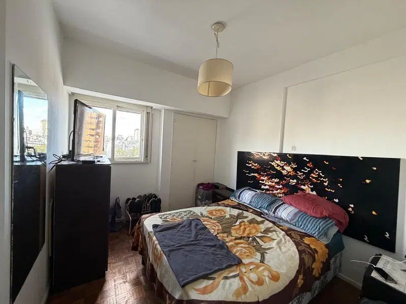 Venta Palermo 2 Ambientes al Frente con Balcón 2