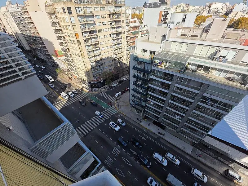 Venta Palermo 2 Ambientes al Frente con Balcón 5