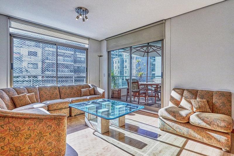 Quartier Ocampo-Departamento 5 ambientes - Espectacular con 2 cocheras fijas - Palermo Chico