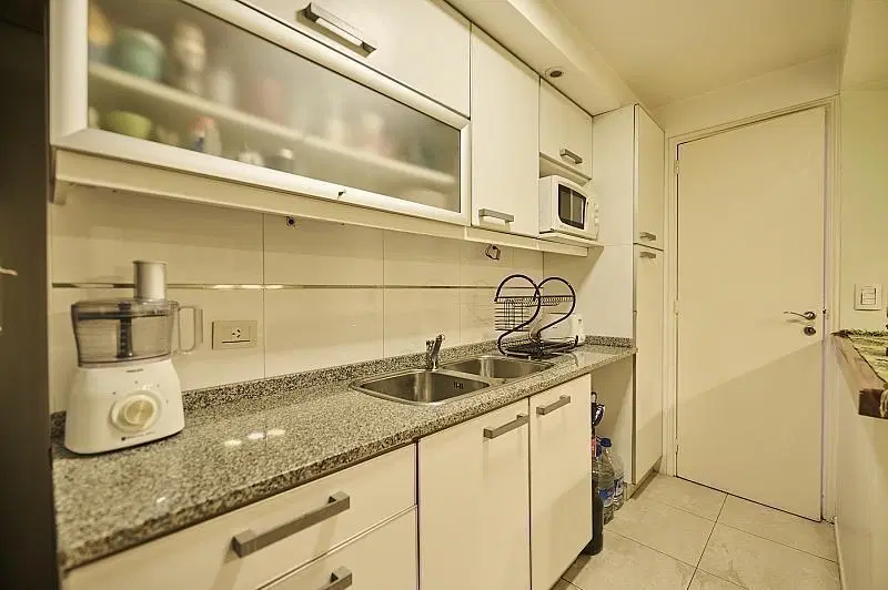 Departamento 3 ambientes Semipiso Luminoso Impecable Balcon REciclado en Palermo 4