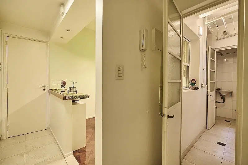 Departamento 3 ambientes Semipiso Luminoso Impecable Balcon REciclado en Palermo 5