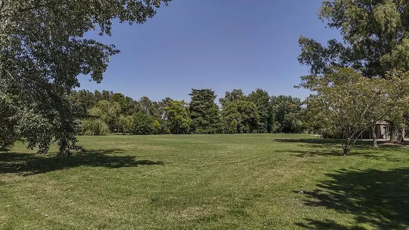 Oportunodad lote en venta en Chacras del Molino. 2