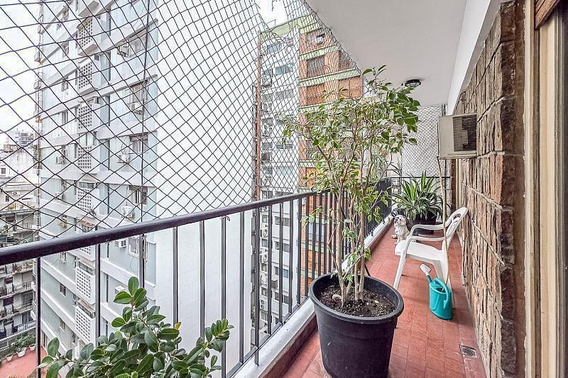 Venta Belgrano Dúplex 3 dormitorios Cochera Impecable