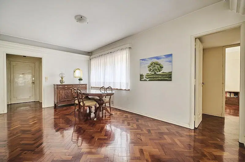 Departamento Semipiso 3 ambientes Luminoso Impecable con balcon al frente en Barrio Norte 3