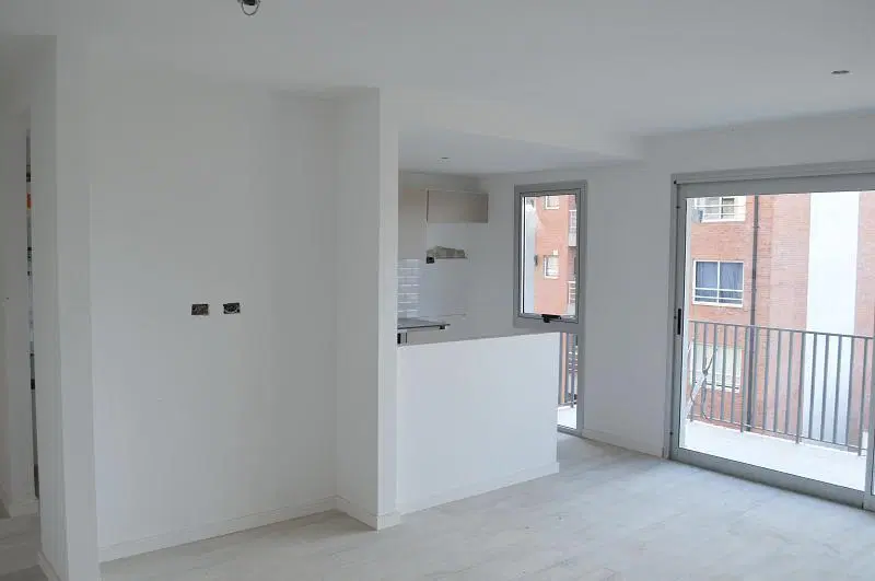2 ambientes, luminosos y espaciosos, con balcón y parrilla -TIGREVISTA SAENZ PEÑA 5