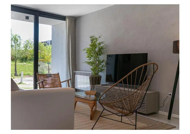 Tigre venta triplex en barrio cerrado con patio y jardín. 5