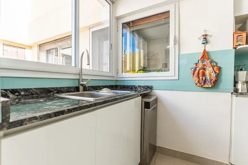 Venta Departamento 4 ambientes Piso Impecable Luminoso Cochera Parque Centenario Caballito 4