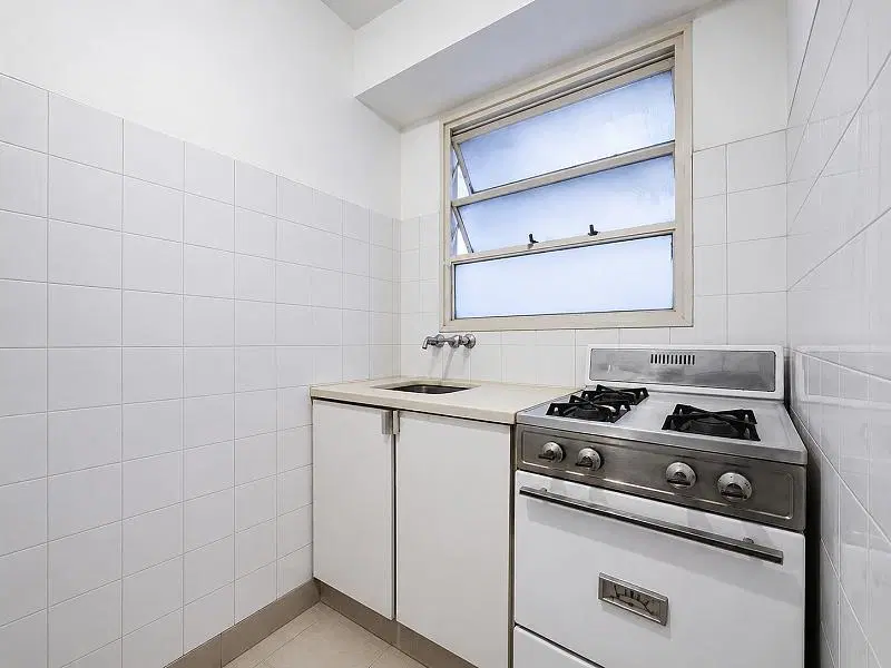 Dos ambientes en Recoleta. Piso alto lateral 4