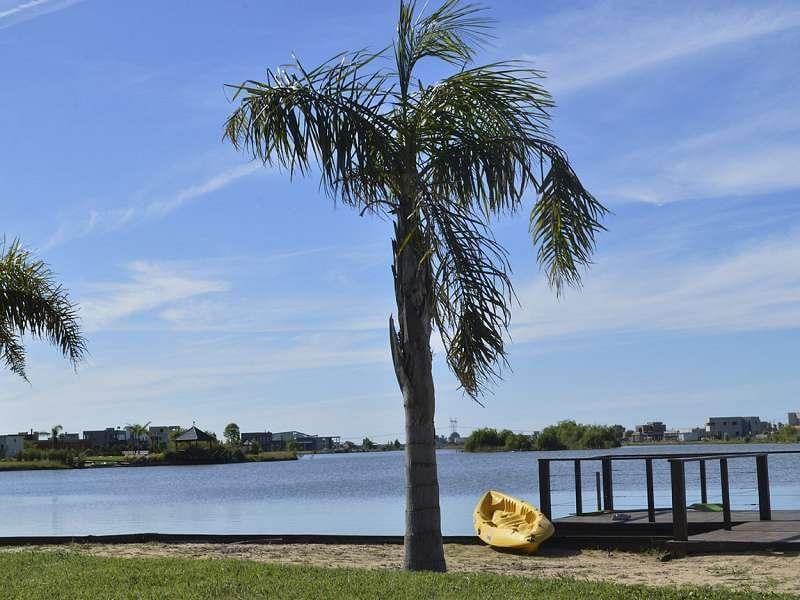 Lote de 887 m2 en Barrio Santa Rita, San Vicente Ruta 58 Km 15, en OPORTUNIDAD.