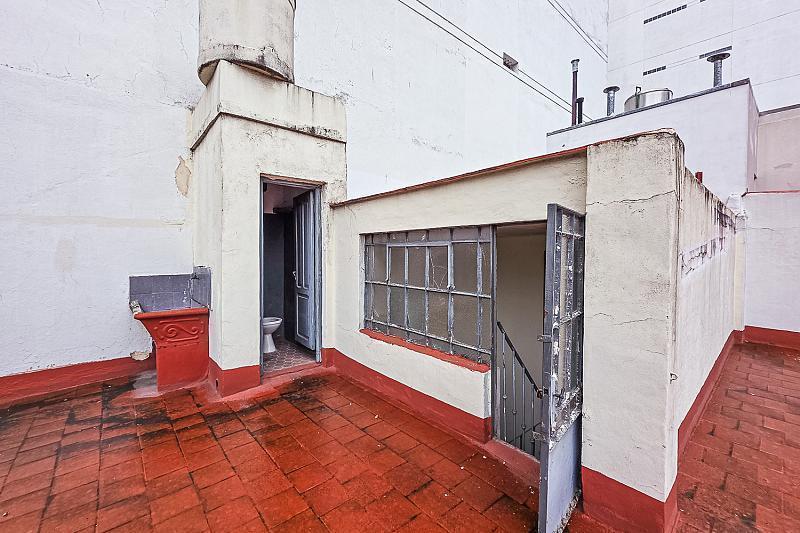 Cerviño y S. Ortiz. PH vivienda con terraza. Palermo