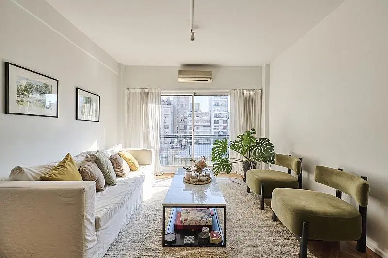 4 ambientes en la mejor ubicación. Reciclado. 3 dormitorios. cochera espacio. Palermo 4