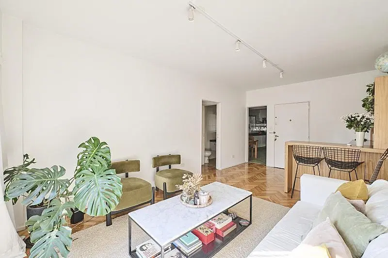 4 ambientes en la mejor ubicación. Reciclado. 3 dormitorios. cochera espacio. Palermo 3