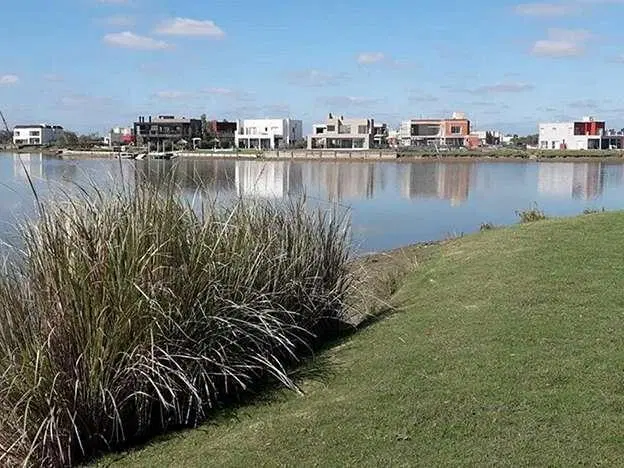 LOTE A LAGUNA en barrio cerrado Santa Rita. Ruta 58, Canning-San Vicente. 2
