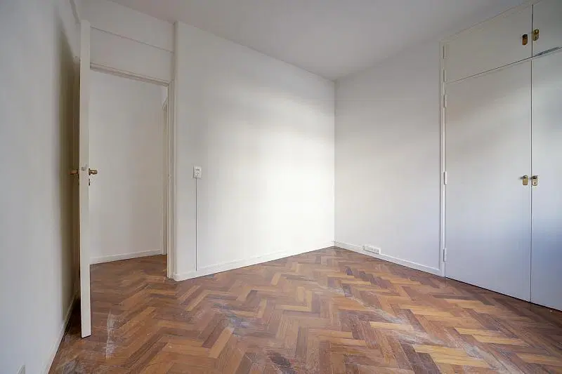 Piso. Categoría.. 2 dormitorios. luminoso. Impecable. Palermo 5