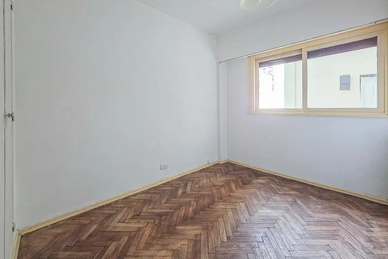 EXCELENTE 2 AMBIENTES LATERAL LUN¡MINOSO CON VISTA. INMEJORABLE UBICACION.. APTO CREDITO HIPOTECARIO 5