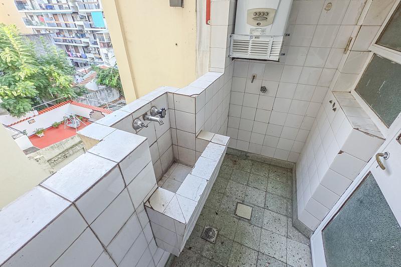 EXCELENTE 2 AMBIENTES LATERAL LUN¡MINOSO CON VISTA. INMEJORABLE UBICACION.. APTO CREDITO HIPOTECARIO