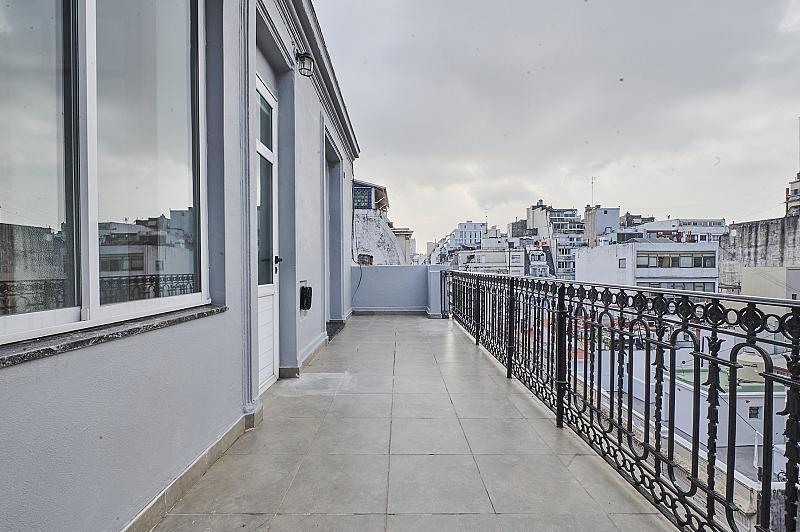 Foto de Departamento 3 ambientes Duplex Piso Luminoso Reciclado con balcon, imagen 5