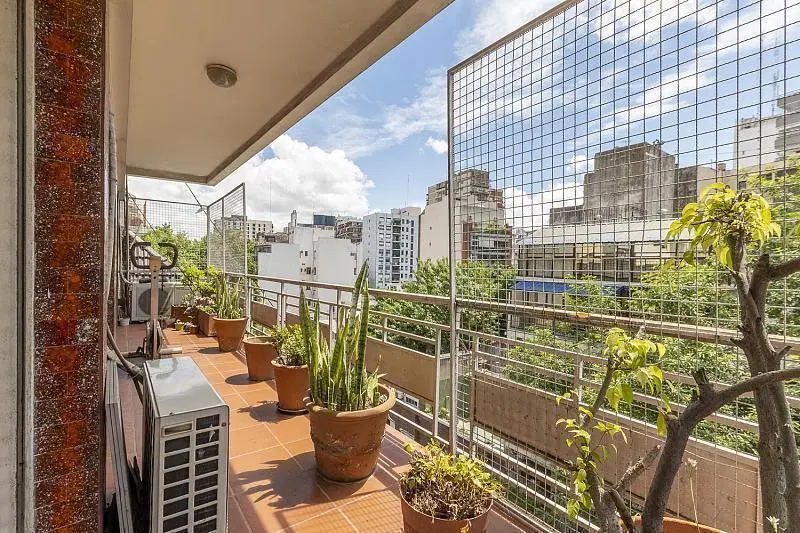 Venta Departamento 4 ambientes Impecable Piso Cochera Baulera Caballito 4