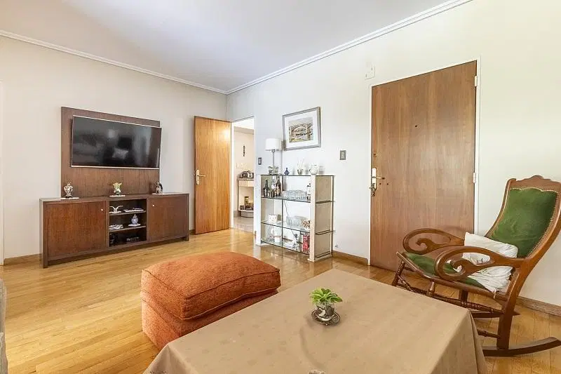 Venta Departamento 4 ambientes Impecable Piso Cochera Baulera Caballito 3