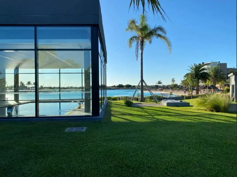 Lote con excelente ubicación en Terralagos, fondo al parque central. Canning, Ezeiza. 3