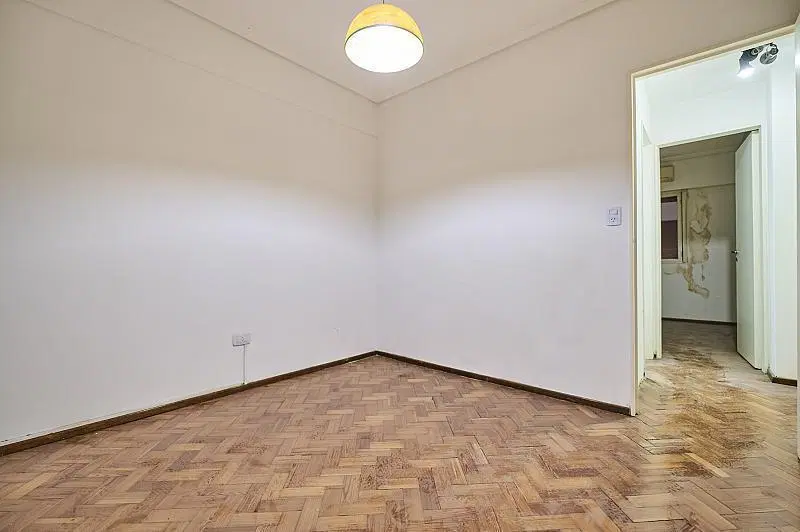 Departamento 3 ambientes Semipiso A reciclar con baulera en Recoleta 3