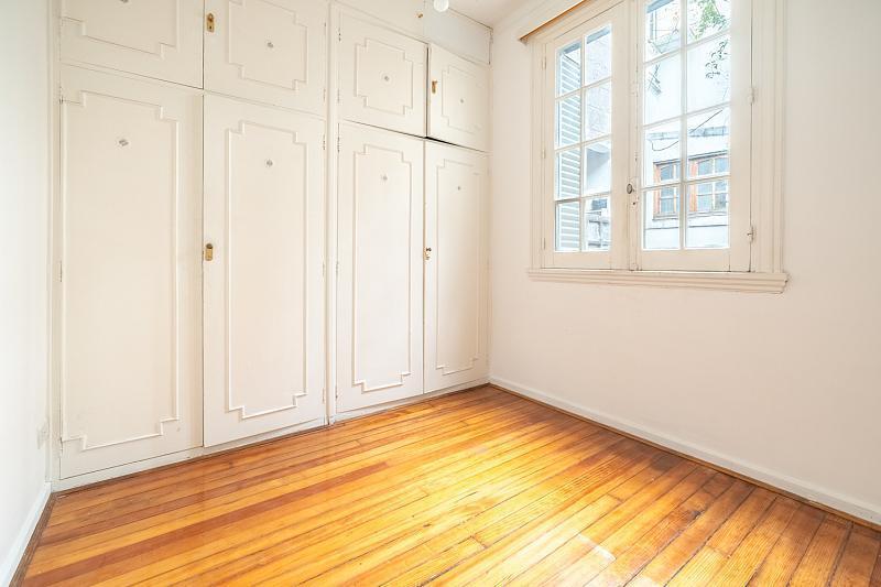 Foto de Amplio departamento de cuatro ambientes en Edificio estilo francés, imagen 1